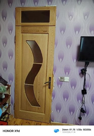 ev qapilari 2020: Taxta otaq qapıları – şüşəli dizay 

4 ədəd taxta qapı 100 manat — 3