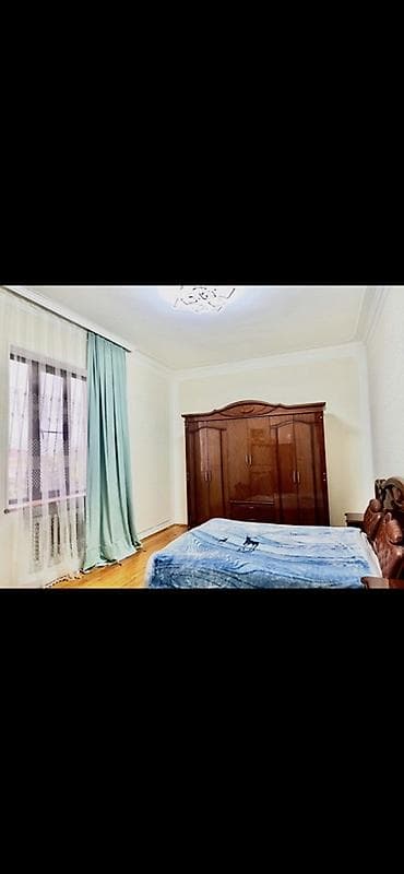 divar rəf: İkinəfərlik çarpayı — 2