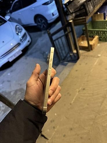 Аудиотехника: IPhone 13, 128 ГБ, Белый, Гарантия, Face ID, С документами — 2