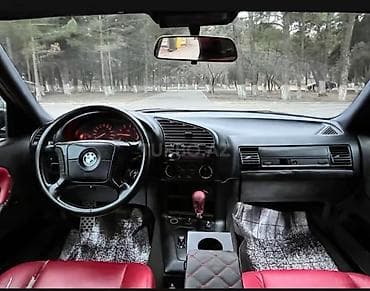 renault megane motor: BMW 3 Seriyası sedan (E36), qırmızı rəngli, M3 xarici paketli. - — 2