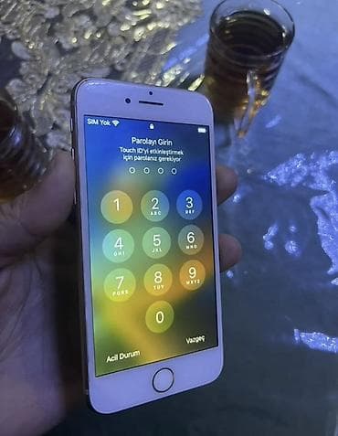 iphone 12 pro max dubai version: IPhone 8, 64 GB, Qızılı, Barmaq izi — 1