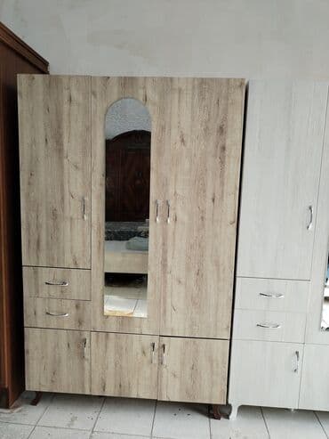 kupe şkaf: Yeni, Kupe, 3 qapılı Düz dolab, Dolab-asılqan, Azərbaycan — 15