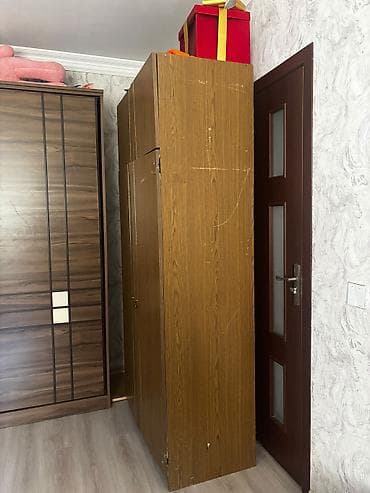 tekstil: Taxta geyim şkafı – klassik dizayn, qoz rəngi - Material: ağac əsaslı — 3