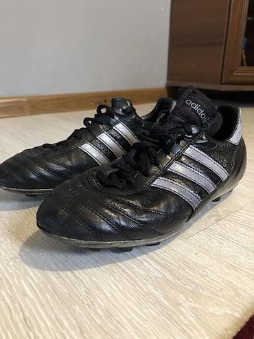 swatch black coat: Adidas Copa Mundial krampon - Model: Adidas Copa Mundial - Rəng — 1