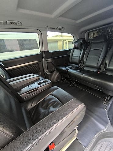 niva şuşələri: Mercedes-Benz Viano: 2.2 l | 2010 il Van/Minivan — 10