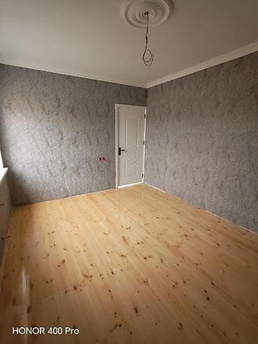 Mənzillər: 3 otaqlı, Yeni tikili, 150 kv. m — 2