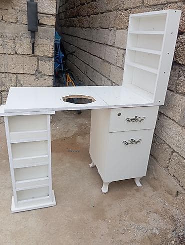 Künc masa, Siyirməli, Polkalı lalafo.az -da Künc masa, Siyirməli, Polkalı