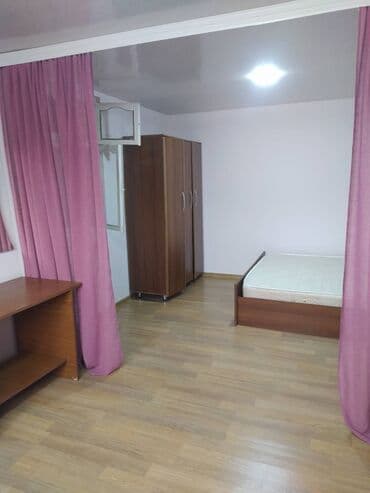 keşlede kiraye heyet evleri: 35 kv. m, 1 otaqlı — 2