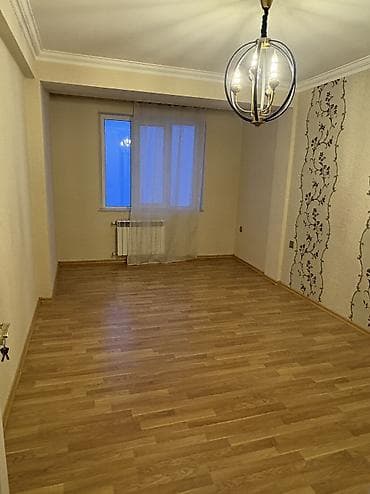 ev gence: Bakı, Yeni Yasamal, 3 otaqlı, Köhnə tikili, m. İnşaatçılar, 110 kv. m — 7