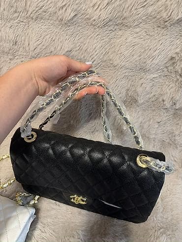 Сумки: Chanel çantalar, imisi de yenidir, qara 40 azn balaca 35 azn, ikisini — 3