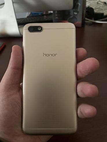silver et ceken: Honor 7A, 16 GB, rəng - Qızılı, Sensor — 4