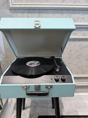 Спорт и хобби: Vinil pleyer – retro dizaynlı, çamadan tipli model (açılıb‑bağlanan — 5