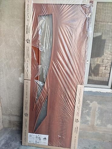 salon isigi: Qapı paneli – dekorativ şüşəli model - Material: Ağac teksturalı — 1