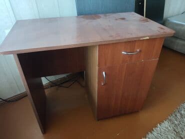 рабочий стол для телефона флай: İşlənmiş, Dördbucaq masa — 1