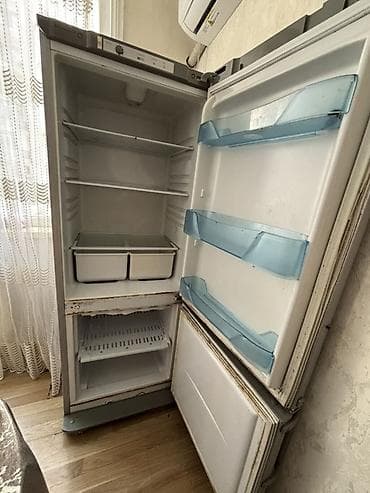İşlenmiş soyuducudu .azca problemi var düzelesi bir şeydi