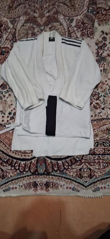 İdman dəstləri: Judo gi dəsti – gödəkcə, şalvar və kəmər - Rəng: ağ gi, qara kəmər - — 4