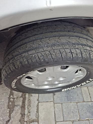 belshina tekerleri: İşlənmiş Şin Formula 215 / 50 / R 13 — 4