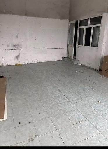 iceri seher: 33 kv. m, 4 * 6 * 4 Daş, Beton Su, Kommunal xətlər qoşulmayıb — 6