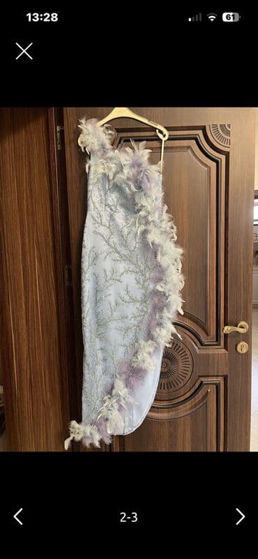 Pledlər: 400 manata tikilib təcili 100 satilir təp təzədi 
1 dəfə geyinilib — 3