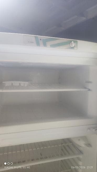 11 pro iphone: 2 qapılı Indesit Soyuducu Satılır, rəng - Ağ — 2