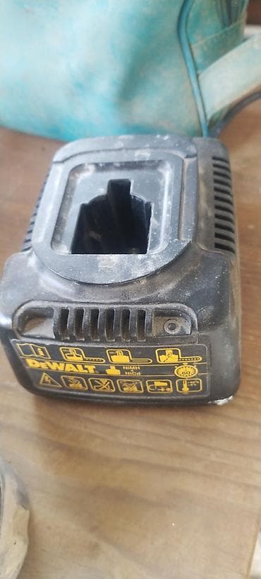 televizorlar balaca: Simsiz şarj cihazı — 8