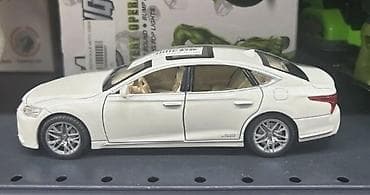 Lexus sedan model avtomobil – kolleksiya üçün detalcı oyuncaq - — 5