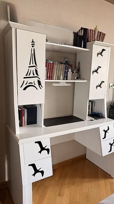 Paris temalı uşaq/yeniyetmə otağı dəsti Tərkib:2 Çarpayı, Geniş kupe — 4