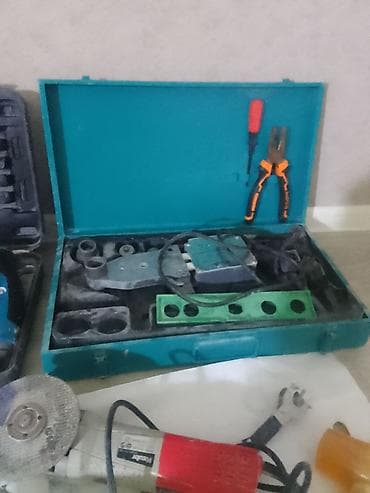 şuşə kəsimi: Tikinti və təmir üçün alətlər dəsti Tərkib: - Zərbə funksiyalı — 2