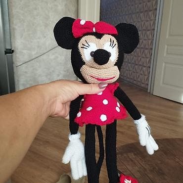 oyuncağ silah: Əllə toxunmuş amigurumi oyuncaq mikkimaus - Material: pambıq iplik — 1
