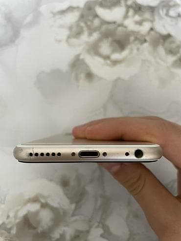 iphone 16e qiymət: IPhone 6s, 64 GB, Qızılı, Barmaq izi — 5