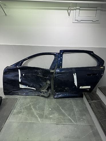 Bmw i7
Bmw g70
Bmw g71

Qapılar zədəlidir. Qiymət 1 ədədinə aiddir