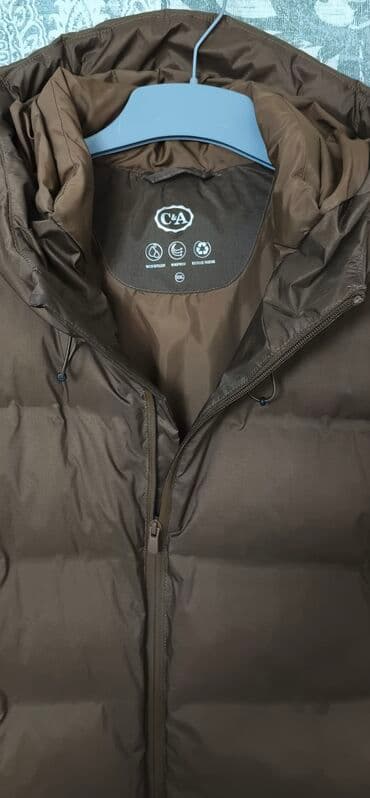 Mercedes-Benz: Куртка дутик Немецкого бренда CANDA 
размер 56
Германия — 4