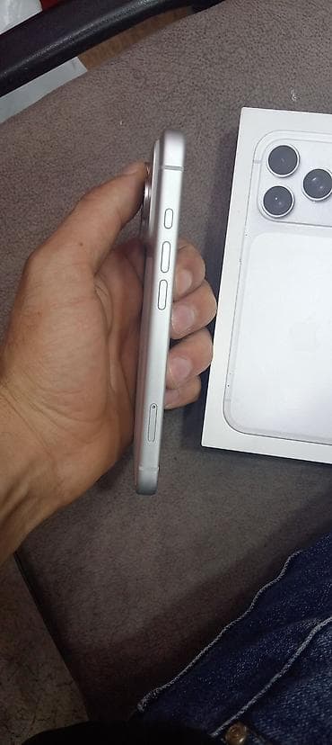 iphone 256 gb: IPhone 17 Pro, 256 GB, Gümüşü — 2