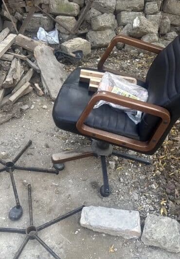 Təkərli, Qolları tənzimlənmir, Süni dəri