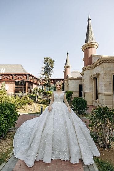 Məhsul: Gelinliklər biznez her biri ela vezyetdedir real alana edirim