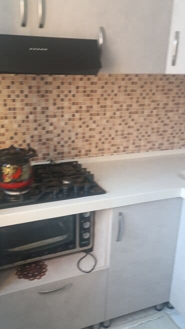 fədək xəzər: Mənzil35 kv ailiye verilir er arvad ve yahud ana bala ve yahud bir — 4