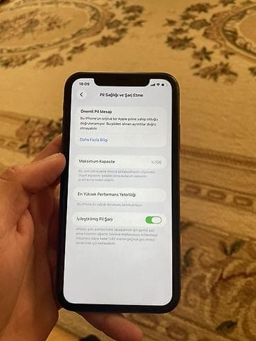 iphone 11 teze: IPhone 11, Qara — 5