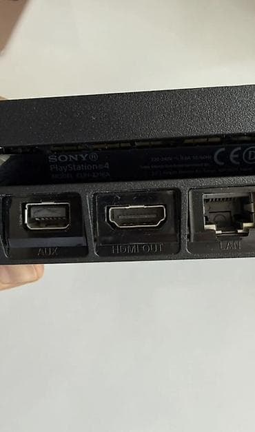 sony 2500: Sony PlayStation 4 Slim (model CUH-2116A) Продаётся отличный комплект — 2