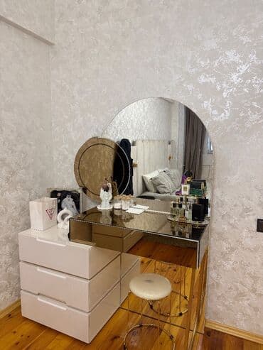 Yeni, Termolar lalafo.az -da Yeni, Termolar