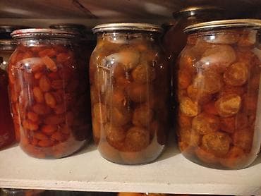 Su: Naxçıvan məhsulları .Pomidor turşusuGöyçə kompotuGöyçə mürəbbəsi — 9