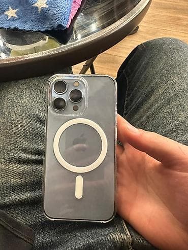 Фото и видеокамеры: IPhone 13 Pro, Space Gray, Беспроводная зарядка — 1