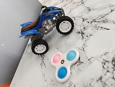 demir maşinlar: Uşaq oyuncaqları – kiçik maşın və nəqliyyat kolleksiyası Məzmun: - — 3