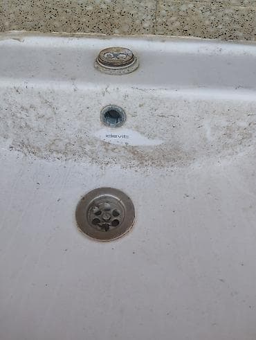 tulpan soğanı: Divar tipli keramika əl-üz yuma lavabosu və pedestal komplekti - — 6