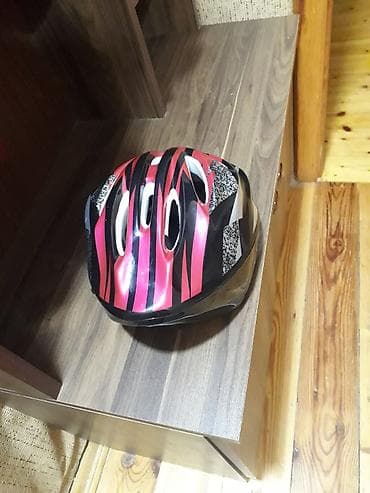 Infiniti: Velosiped dəbilqəsi yaxşı vəziyyətdədir. 1 ay işlənib. - Rəng və — 2