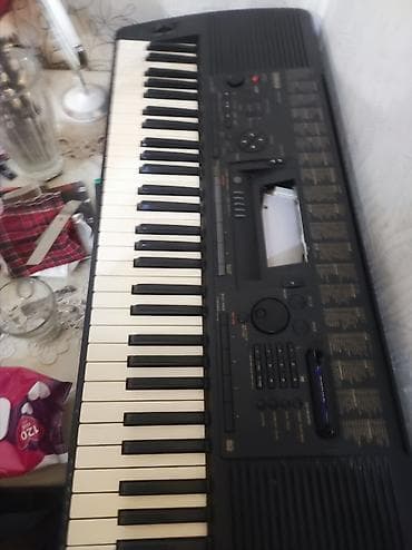 Sintezatorlar: Sintezator, Yamaha, İşlənmiş, Ünvandan götürmə — 2
