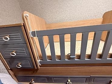 taxta komod: Uşaq beşiyi və komodlu çarpayı sistemi İşlənməyb yeni real alıcıya — 2