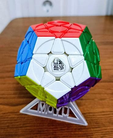 tapmaca oyuncaqlar: YJ Yuhu V2M Megaminx maqnitli, sürətli Rubik kubu - Brend/model: YJ — 1