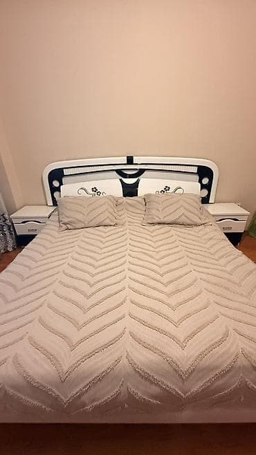 yataq dəsti: İkinəfərlik çarpayı — 1