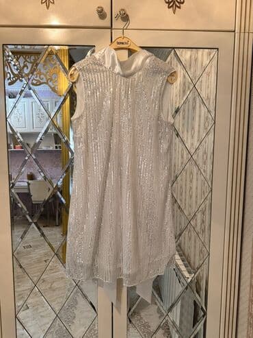 Dəstlər, kostyumlar: Gündəlik don, Midi, S, M, L — 6