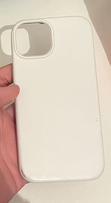 Ağ rəngli smartfon qabı iphone 13,14 - Minimalist dizayn, hamar səth lalafo.az -da Ağ rəngli smartfon qabı iphone 13,14 - Minimalist dizayn, hamar səth
